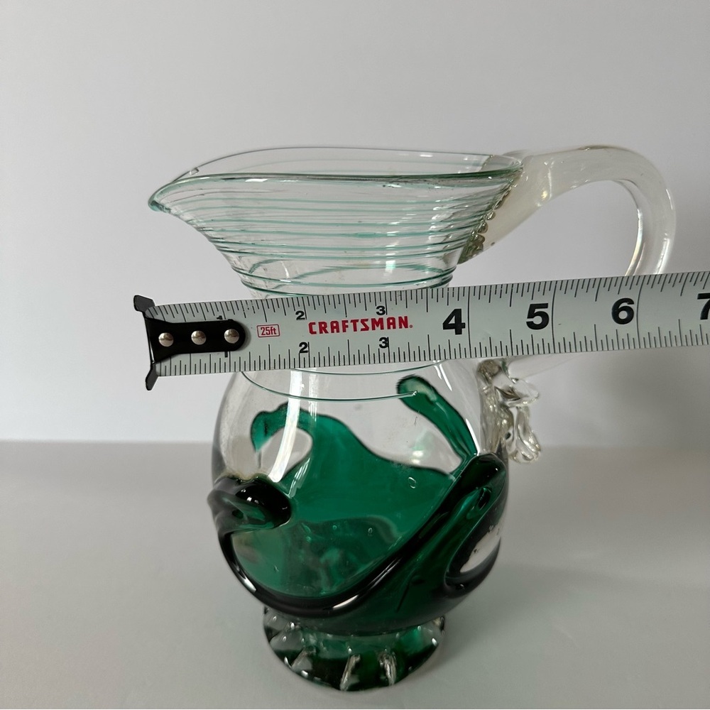 Green Art Glass Optic Ruffled Pitcher Vase 1973 - Picture 7 of 11